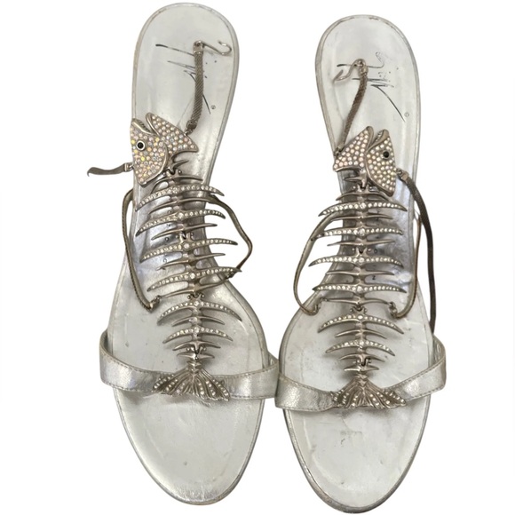 Giuseppe Zanotti Fishbone heels (38.5) - Picture 2 of 6